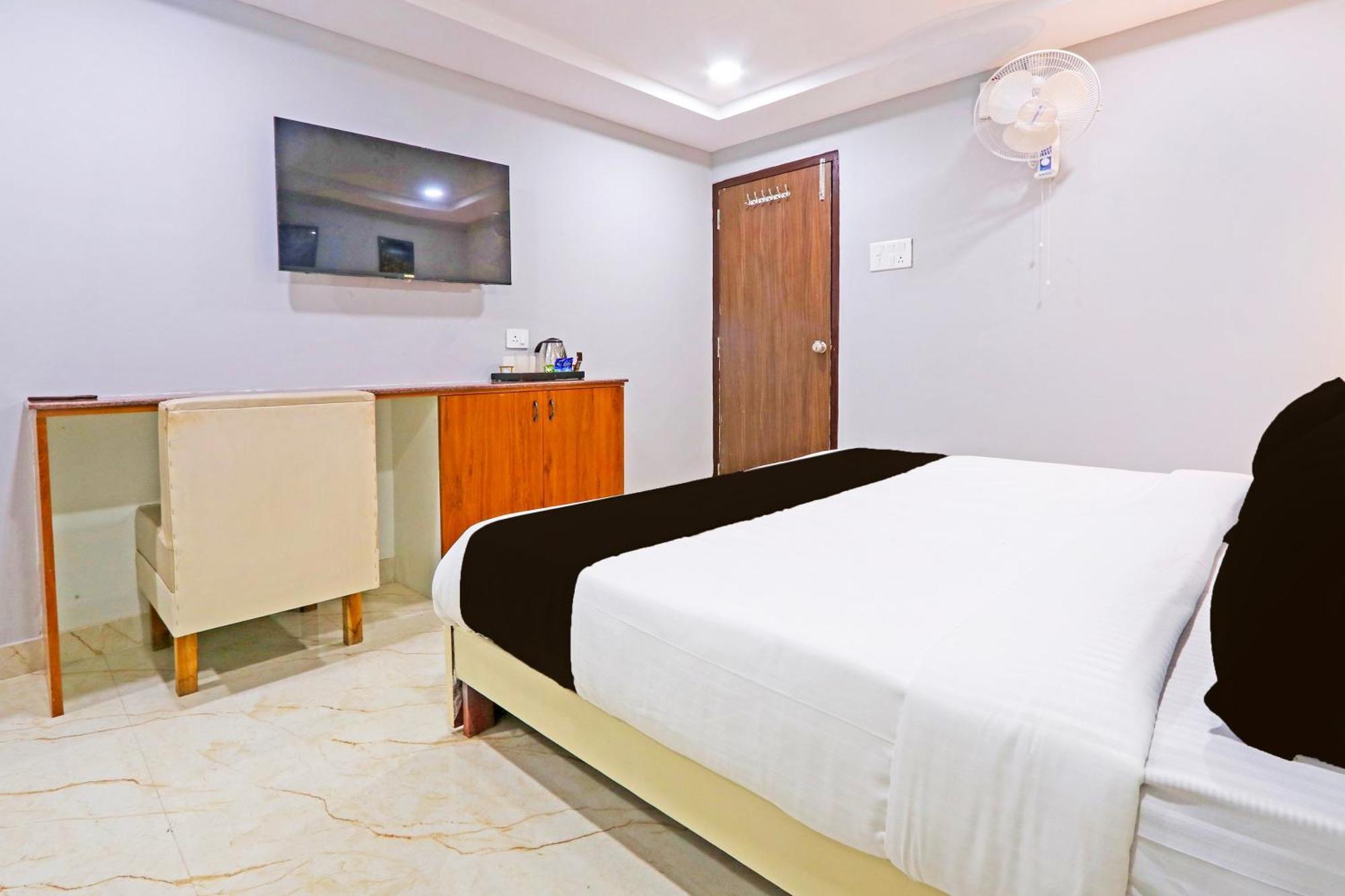 Super Townhouse Qualia Elite S R Nagar Ξενοδοχείο Χιντεραμπάντ Εξωτερικό φωτογραφία