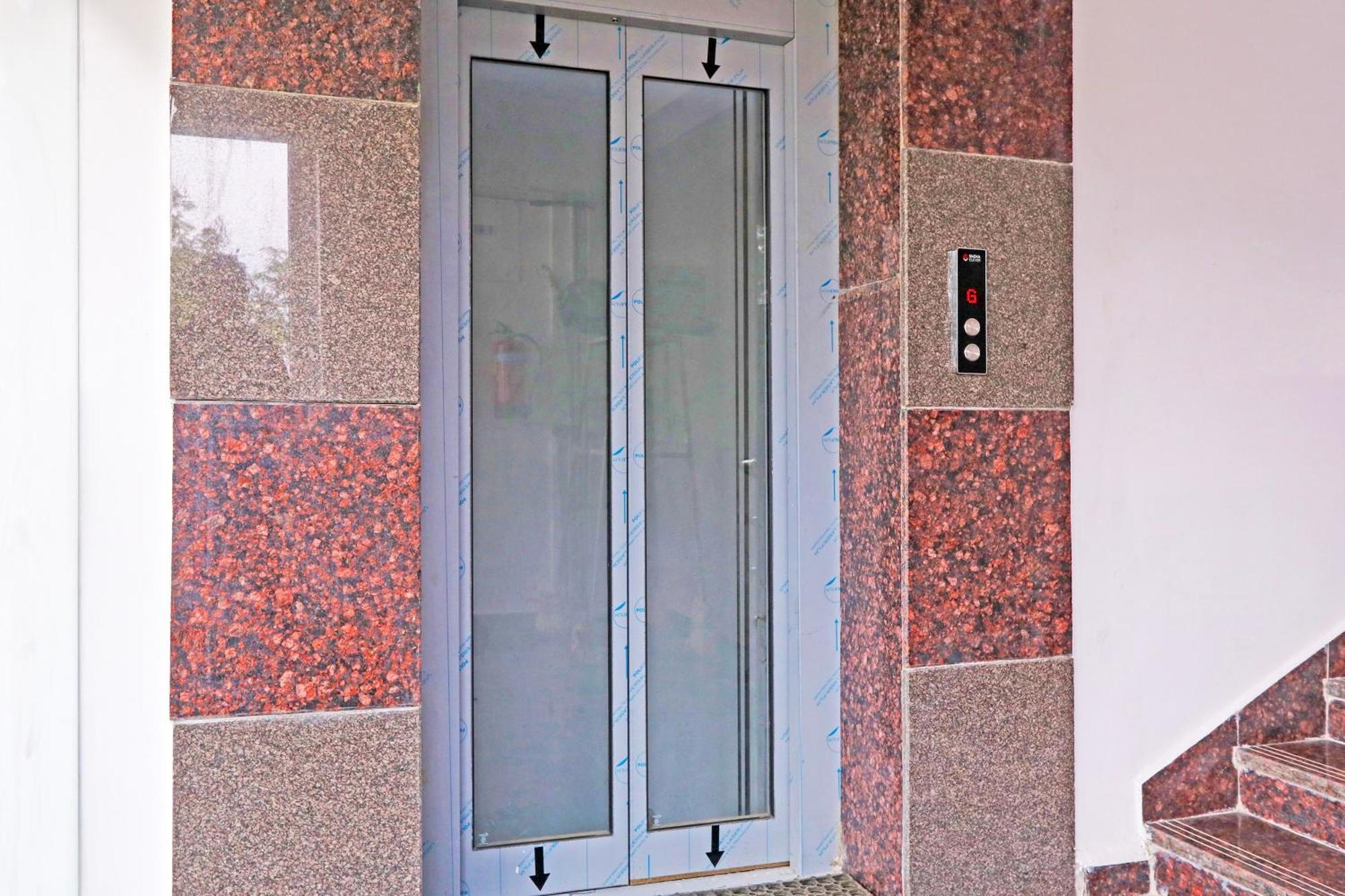 Super Townhouse Qualia Elite S R Nagar Ξενοδοχείο Χιντεραμπάντ Εξωτερικό φωτογραφία
