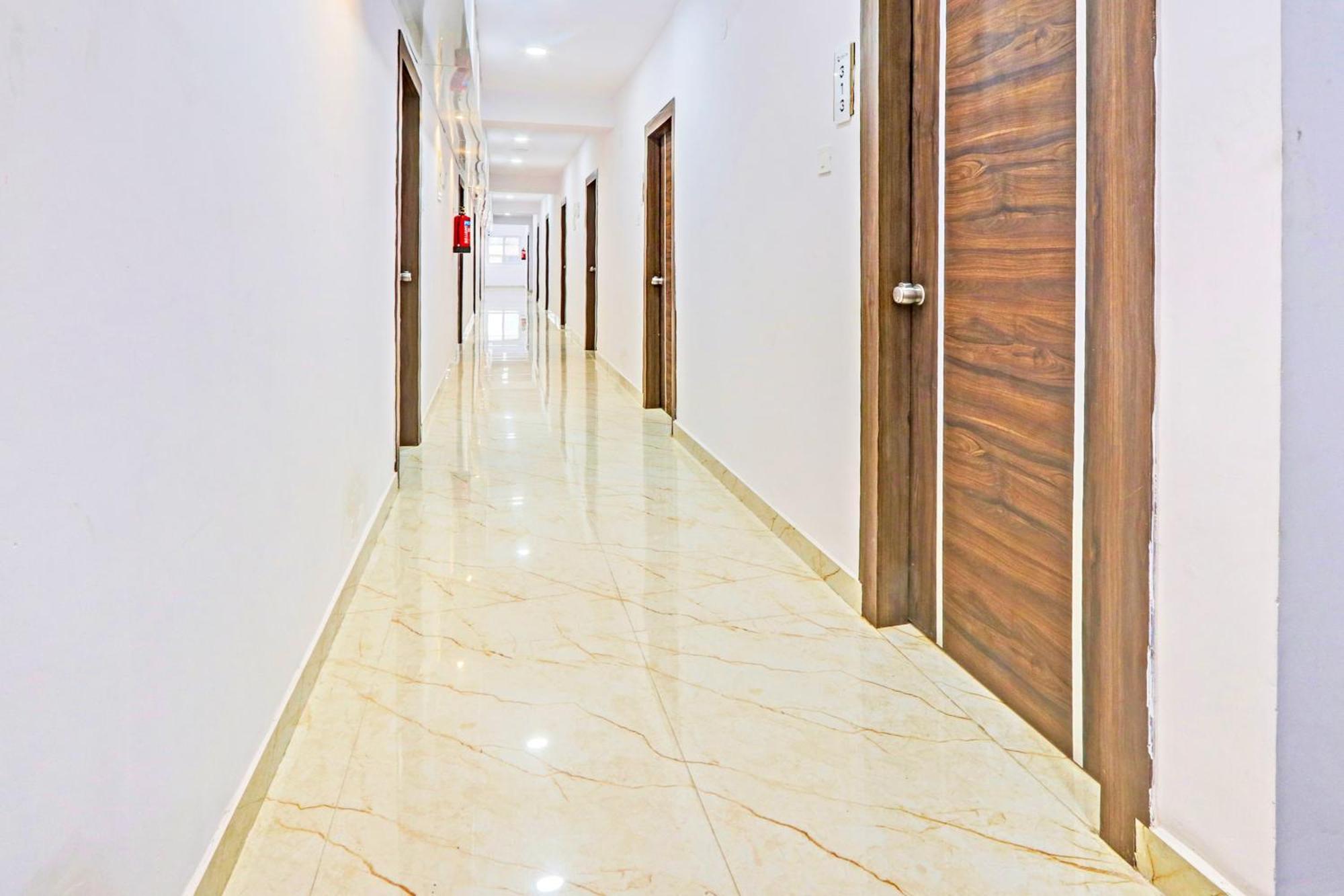 Super Townhouse Qualia Elite S R Nagar Ξενοδοχείο Χιντεραμπάντ Εξωτερικό φωτογραφία